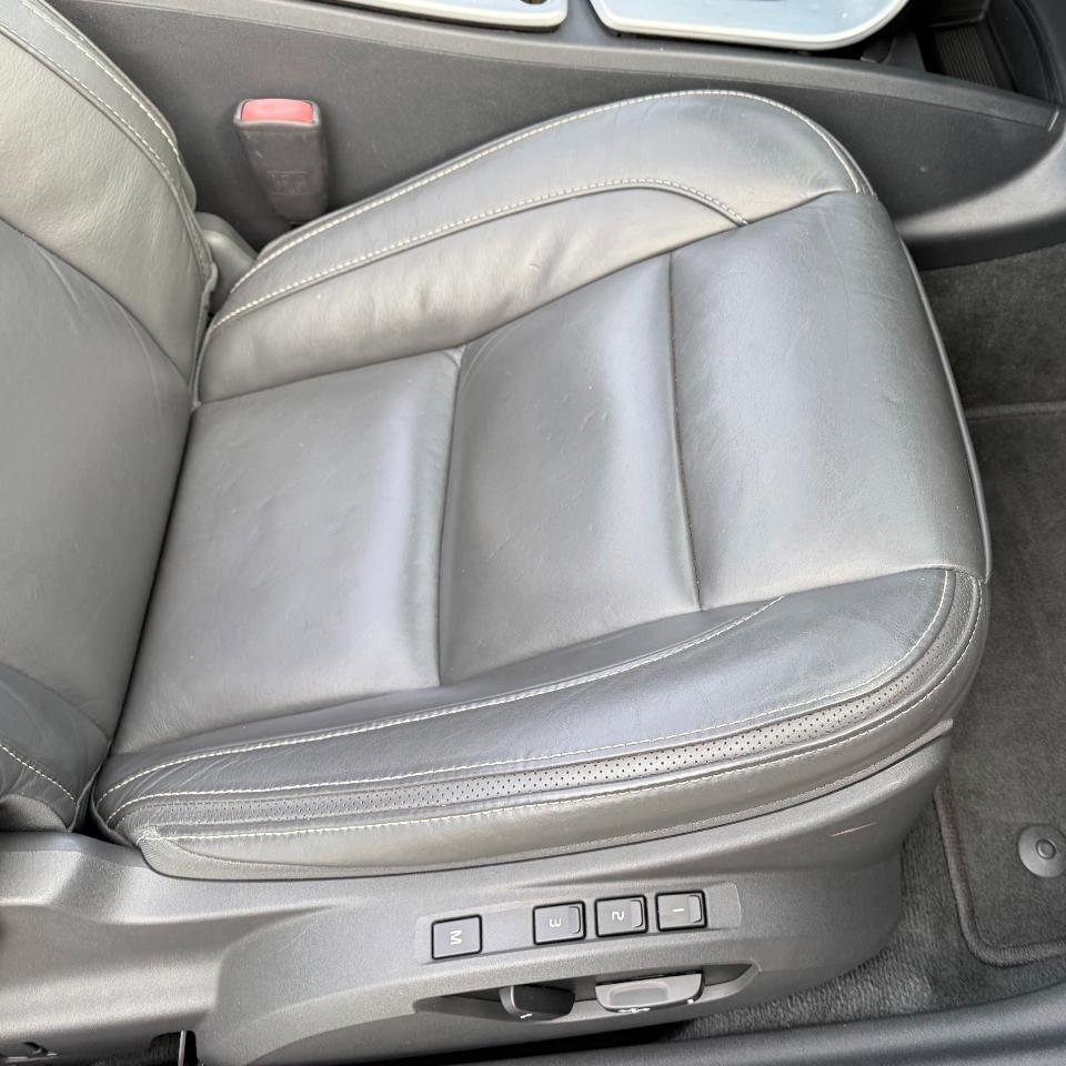 Used 2013 Volvo C70 T5 image 22