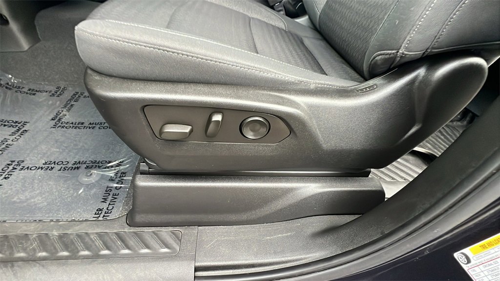 Certified 2022 Chevrolet Silverado 1500 Custom w/ LPO, Dark Essentials Package image 13