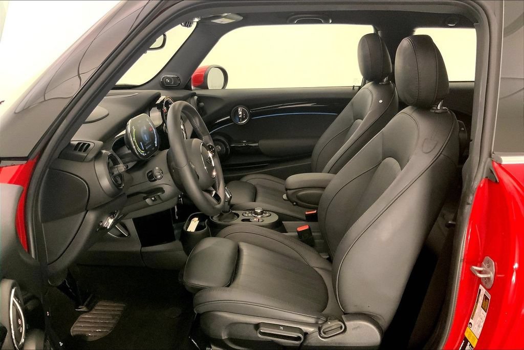 Used 2024 MINI Cooper SE FWD image 13