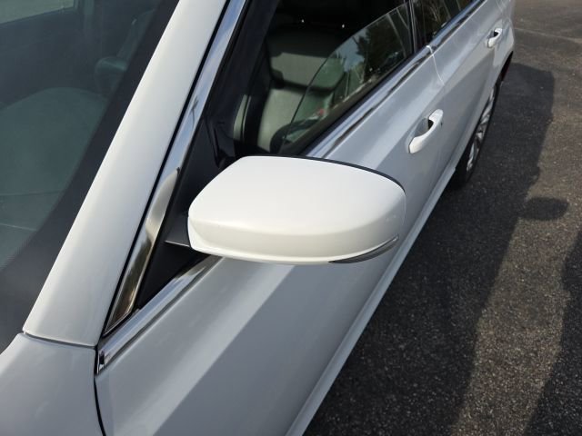 Used 2021 Chrysler 300 Touring L image 31