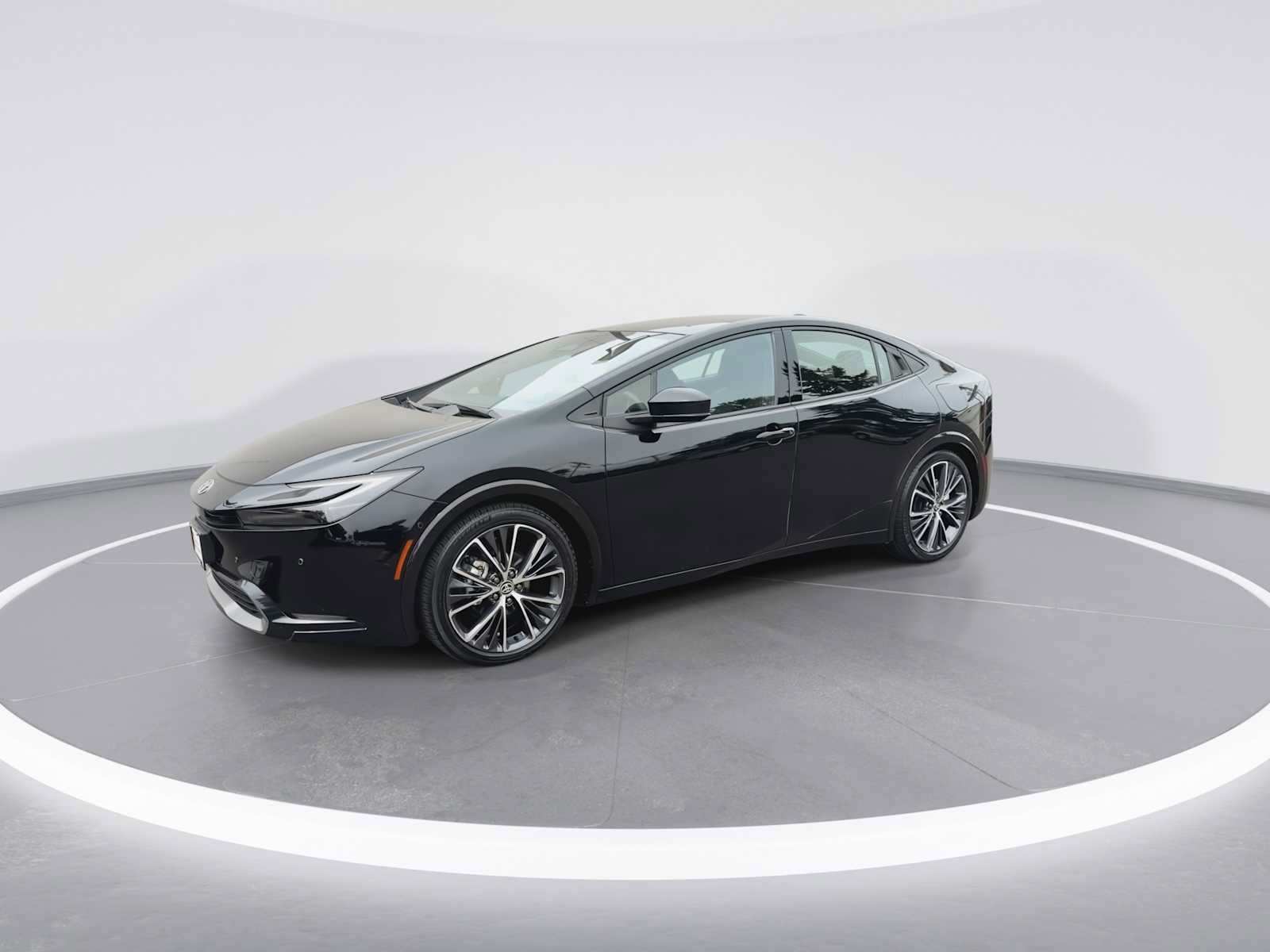 Certified 2023 Toyota Prius Limited w/ Limited Premium Package FWD image 4