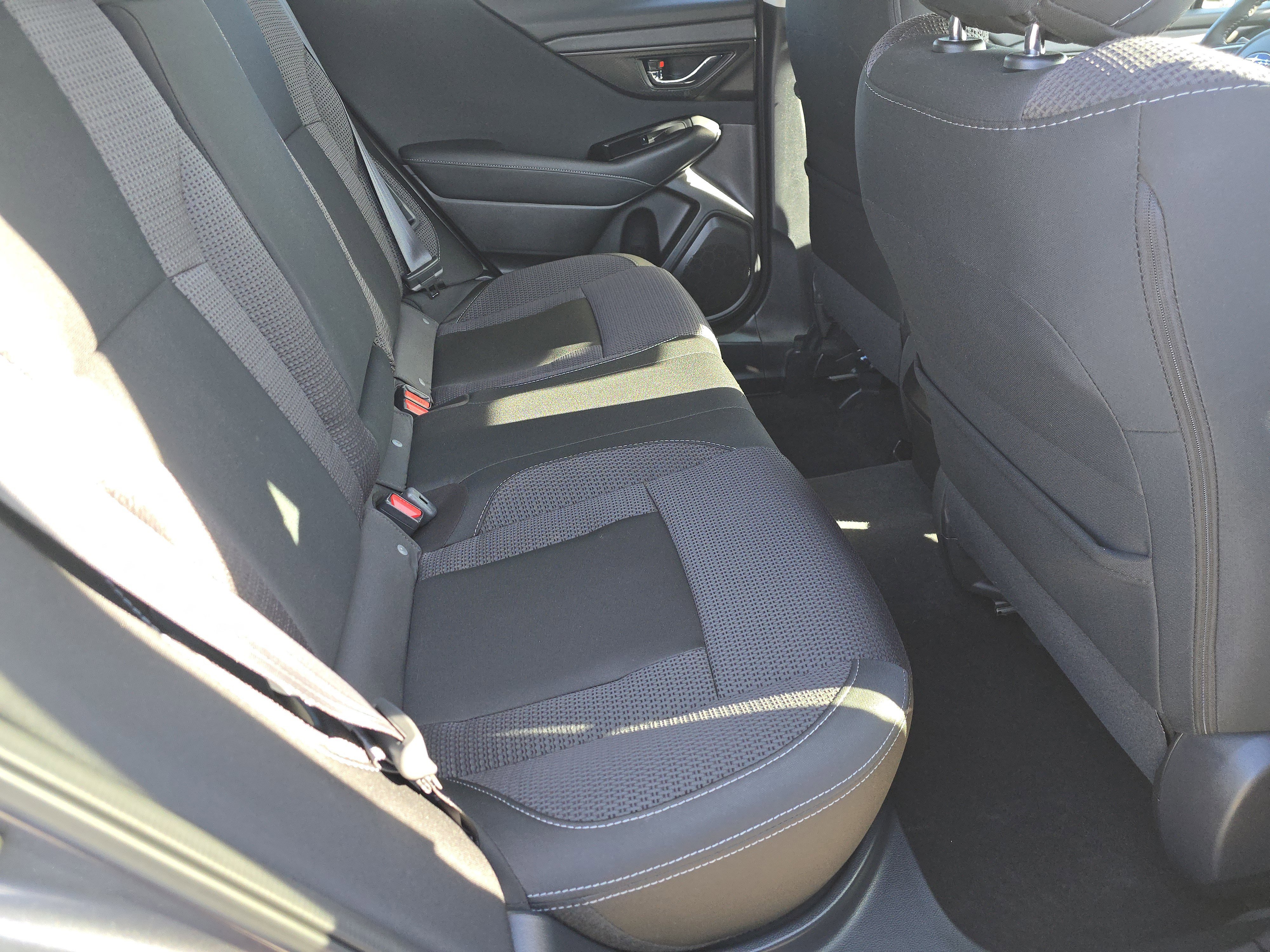 Certified 2025 Subaru Outback Premium w/ Popular Package #1A image 17