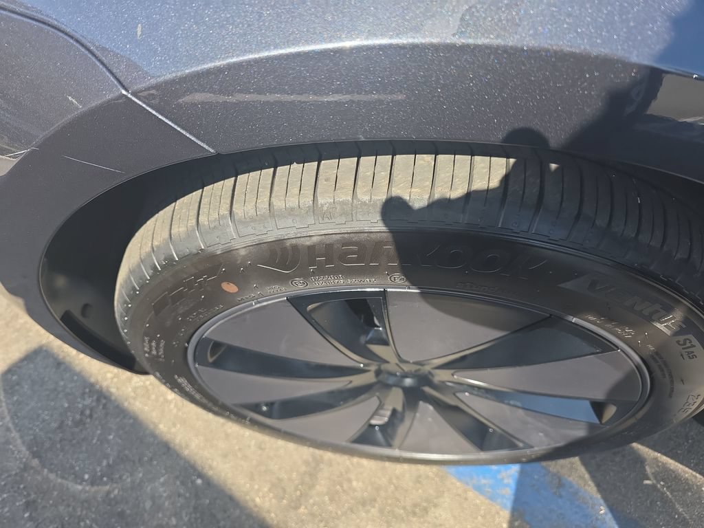 Used 2025 Tesla Model 3 RWD image 25