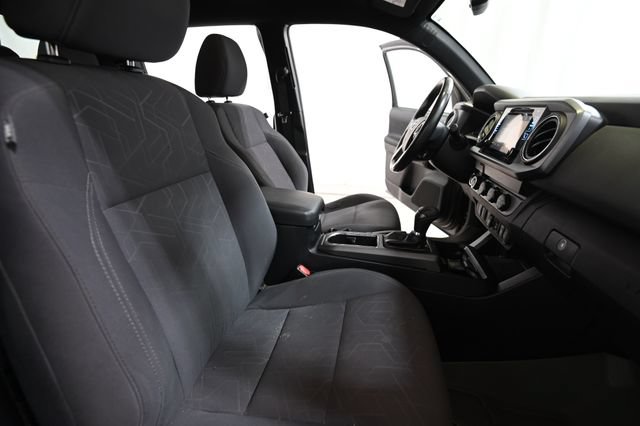 Used 2019 Toyota Tacoma TRD Off-Road AWD/4WD image 24