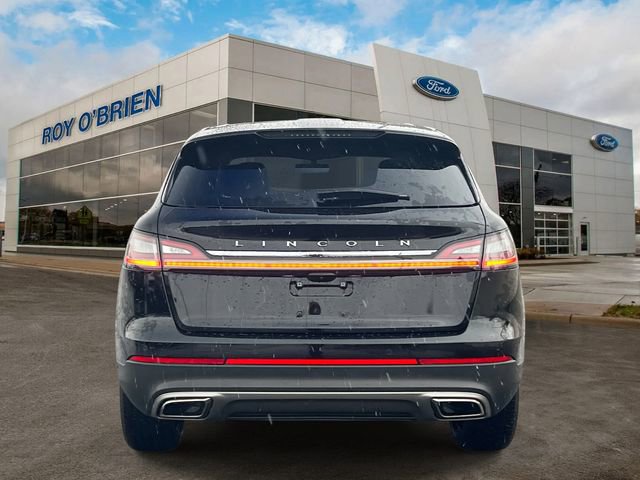 Used 2023 Lincoln Nautilus Reserve w/ Equipment Group 201A image 4