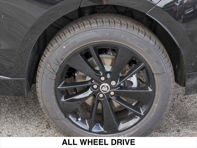 New 2024 Jaguar F-PACE R-Dynamic S image 6