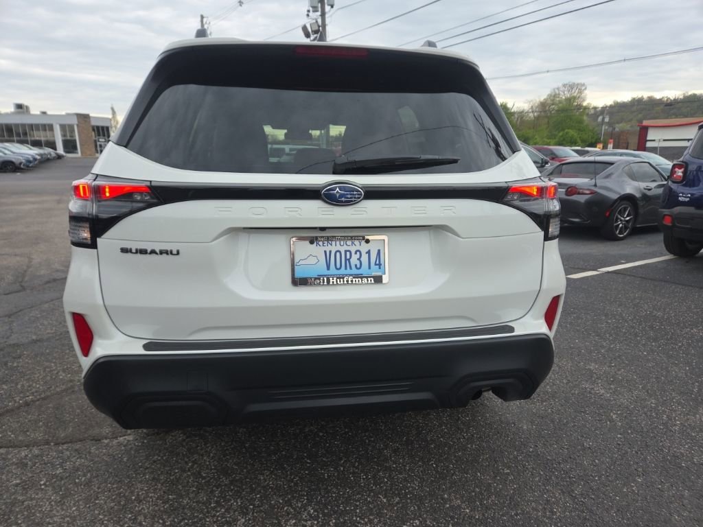 Certified 2026 Subaru Forester Premium image 5
