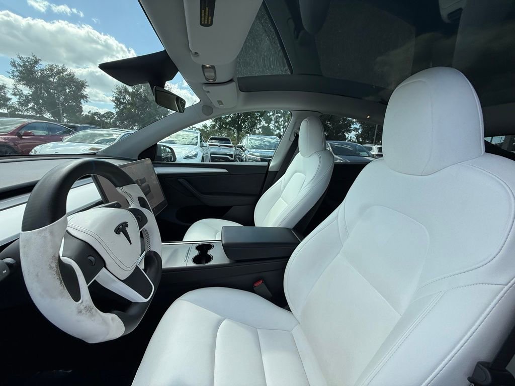 Used 2023 Tesla Model Y Performance image 20