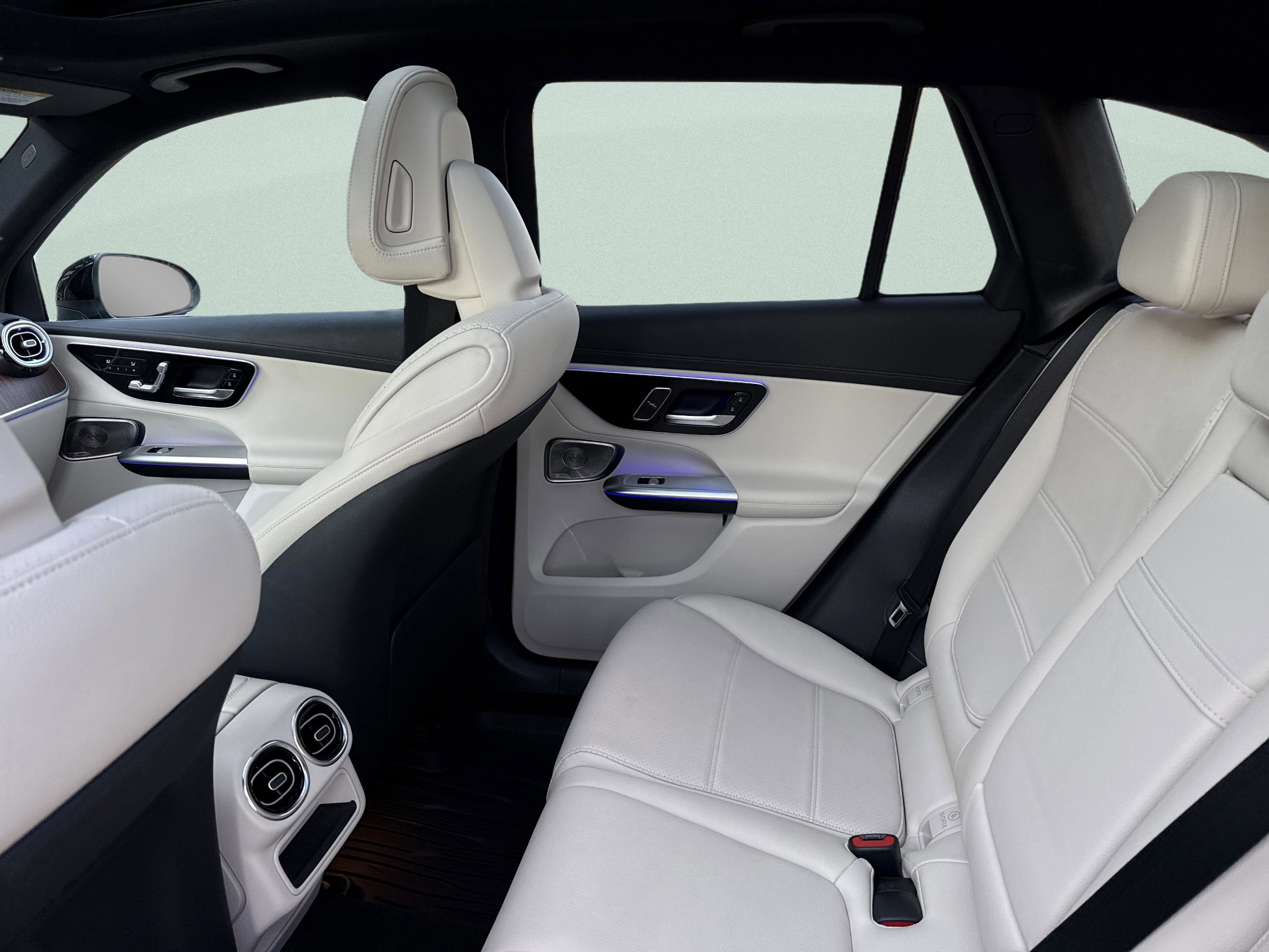 Certified 2023 Mercedes-Benz GLC 300 image 12