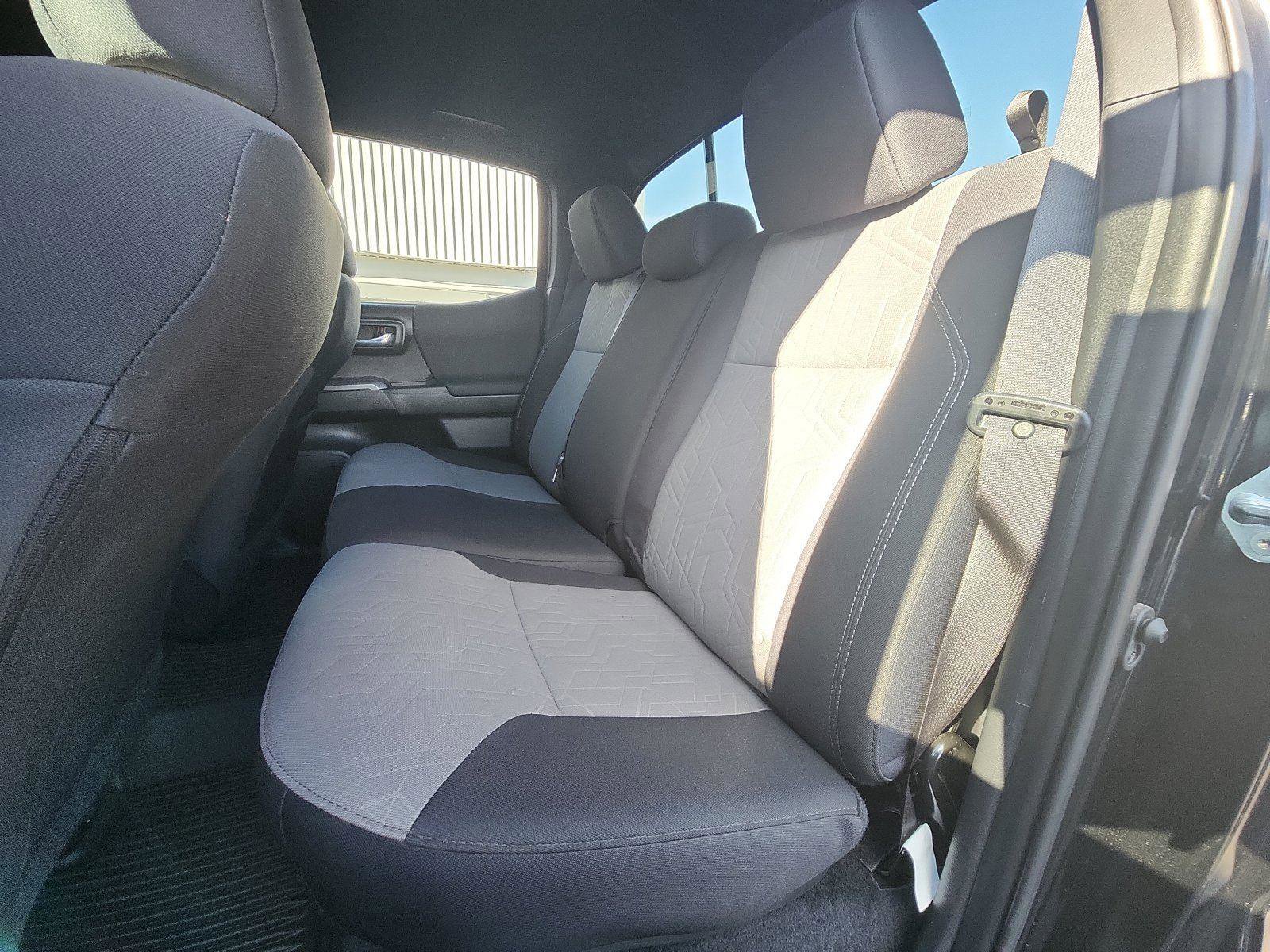 Used 2023 Toyota Tacoma TRD Off-Road image 22