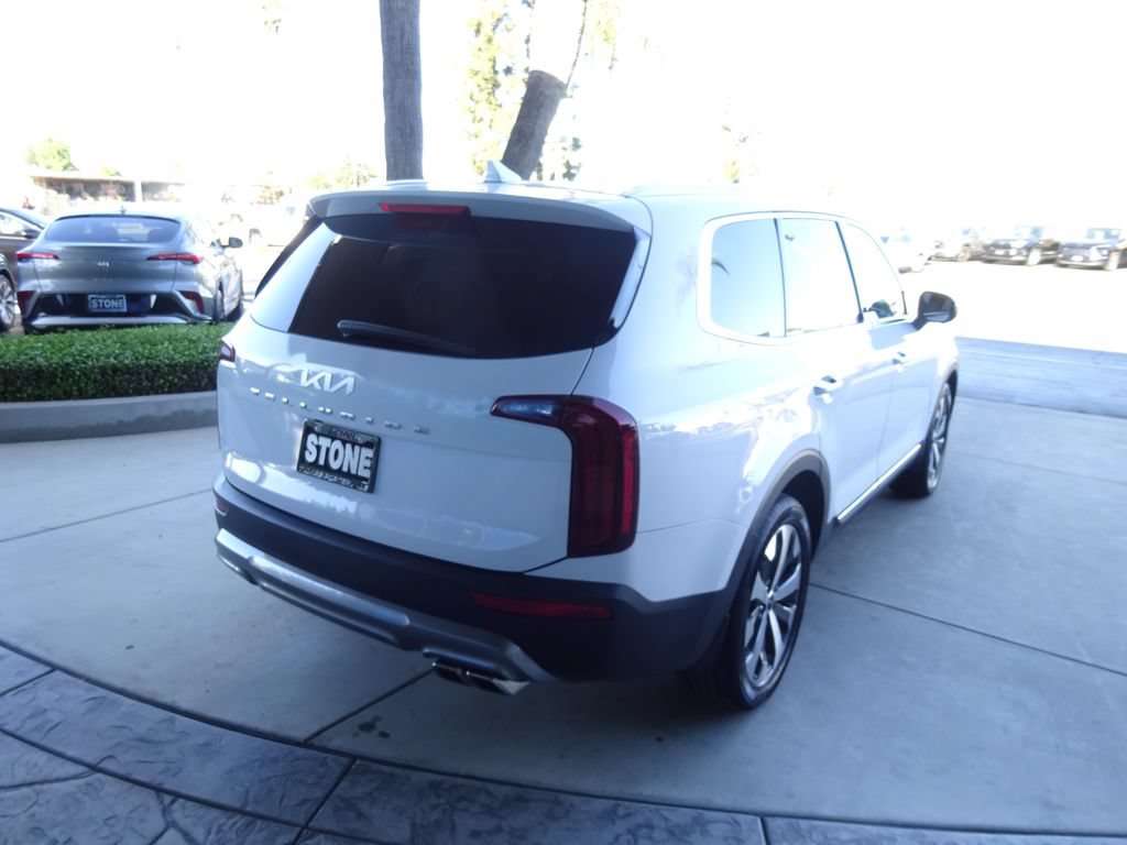 Used 2022 Kia Telluride S FWD image 8