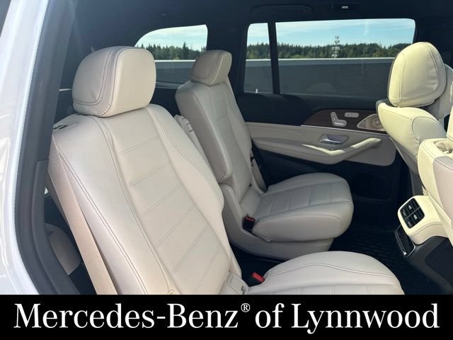 New 2026 Mercedes-Benz GLS 580 4MATIC image 25
