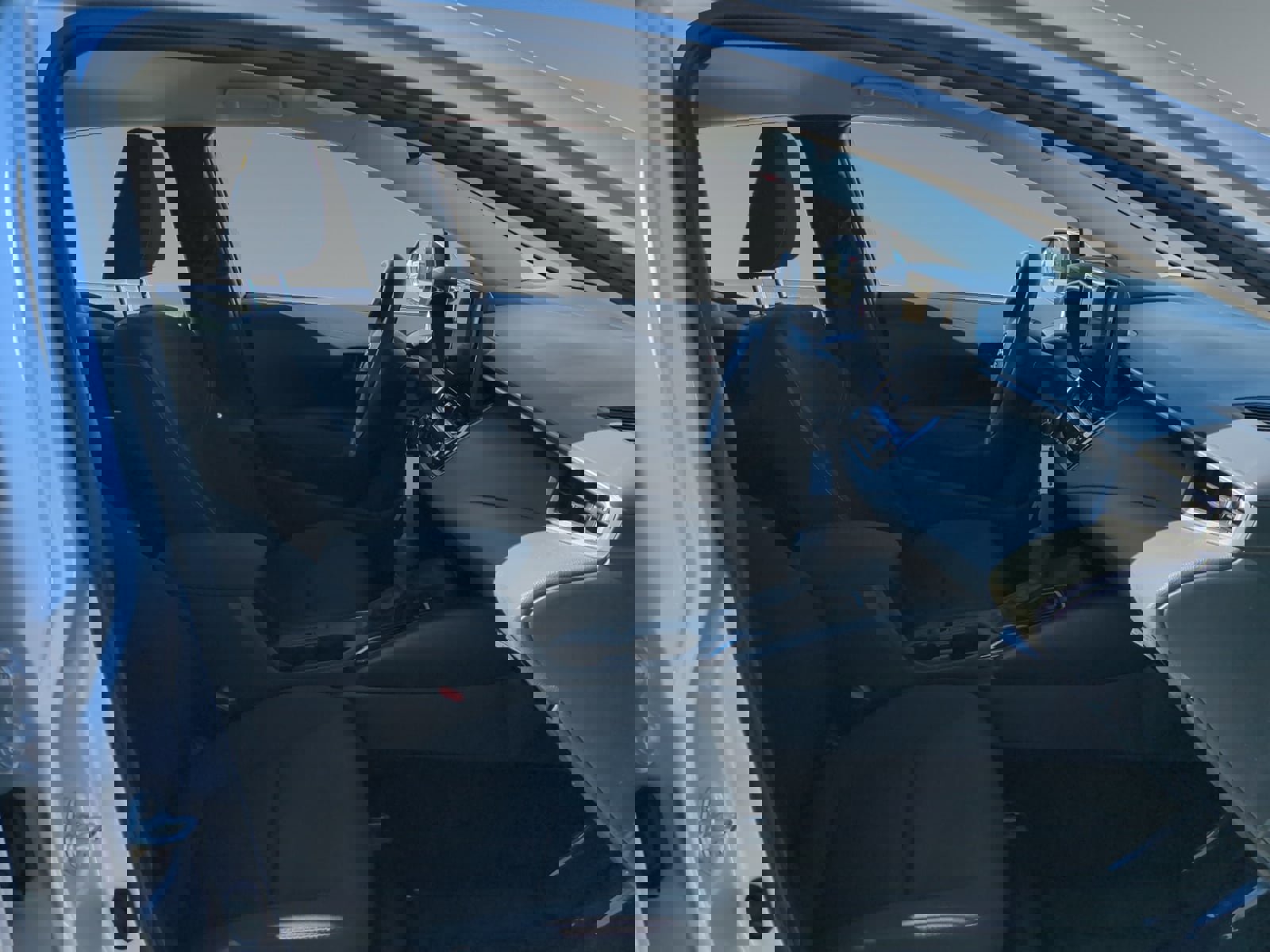 Used 2025 Toyota Corolla LE w/ Carpet Mat Package (TMS) image 15