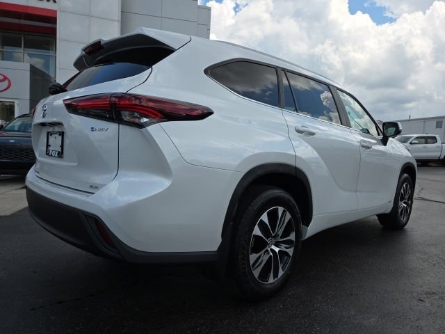 Used 2026 Toyota Highlander XLE AWD/4WD image 7
