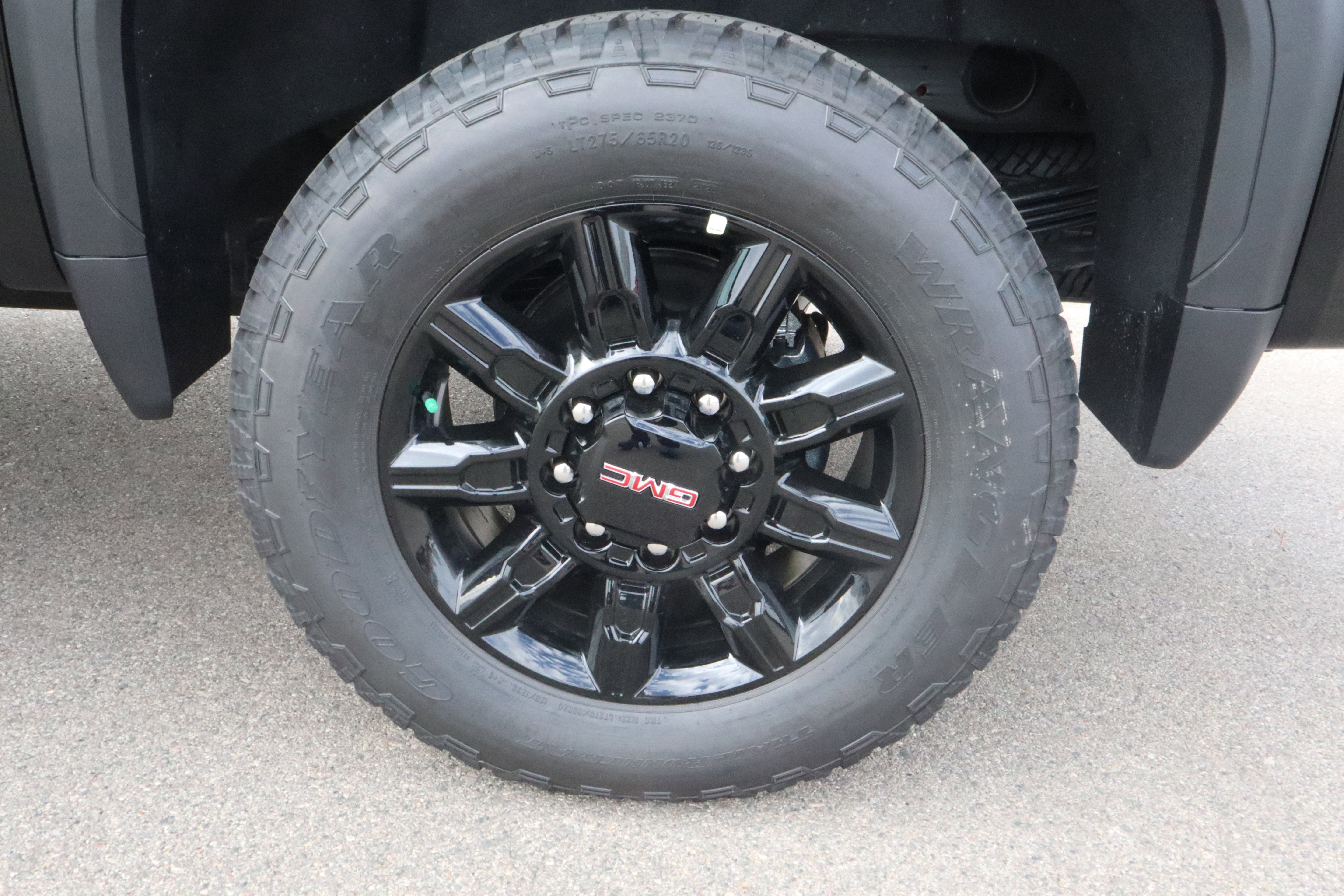New 2026 GMC Sierra 2500 AT4 w/ AT4 Premium Plus Package image 22