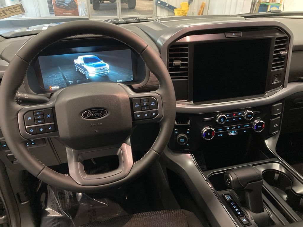 New 2026 Ford F150 XLT w/ XLT Black Appearance Package AWD/4WD image 28