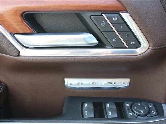 Used 2023 GMC Sierra 1500 Denali w/ Denali Reserve Package image 23