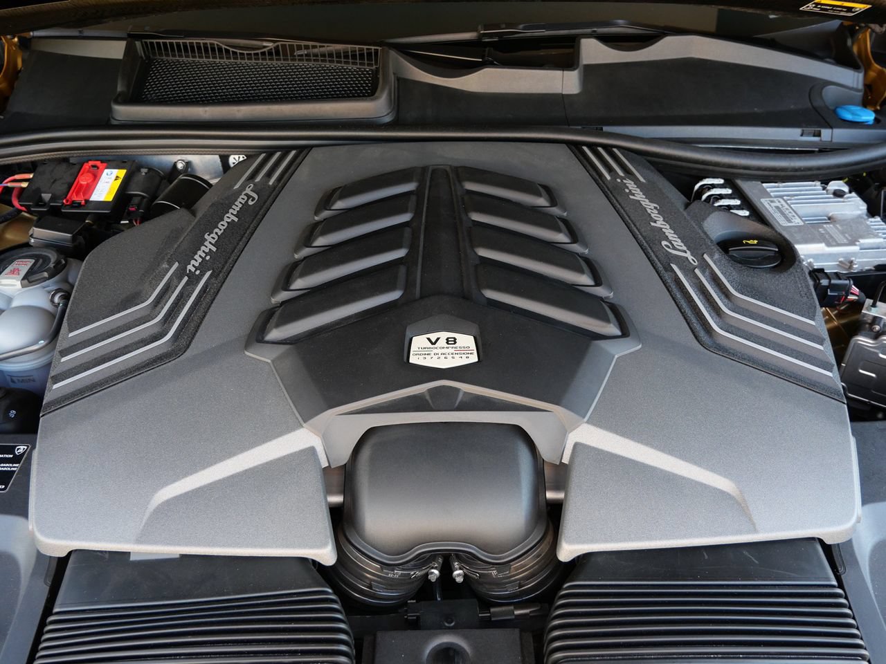 Used 2023 Lamborghini Urus S AWD/4WD image 27