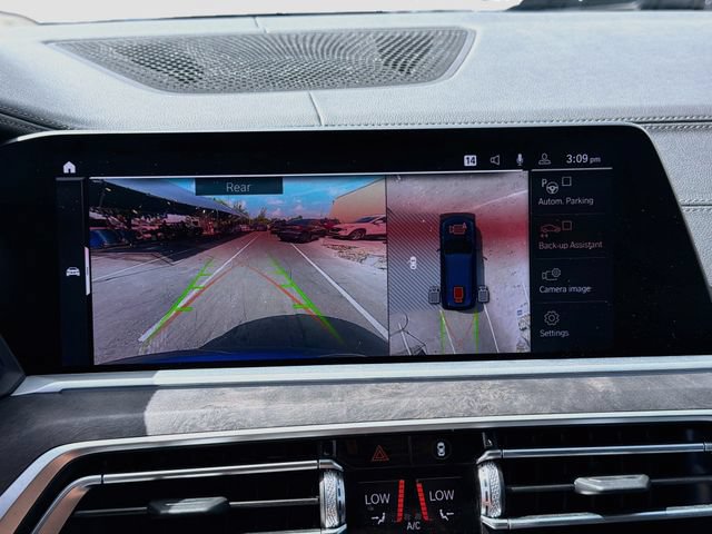 Used 2020 BMW X7 xDrive50i w/ Dynamic Handling Package AWD/4WD image 14