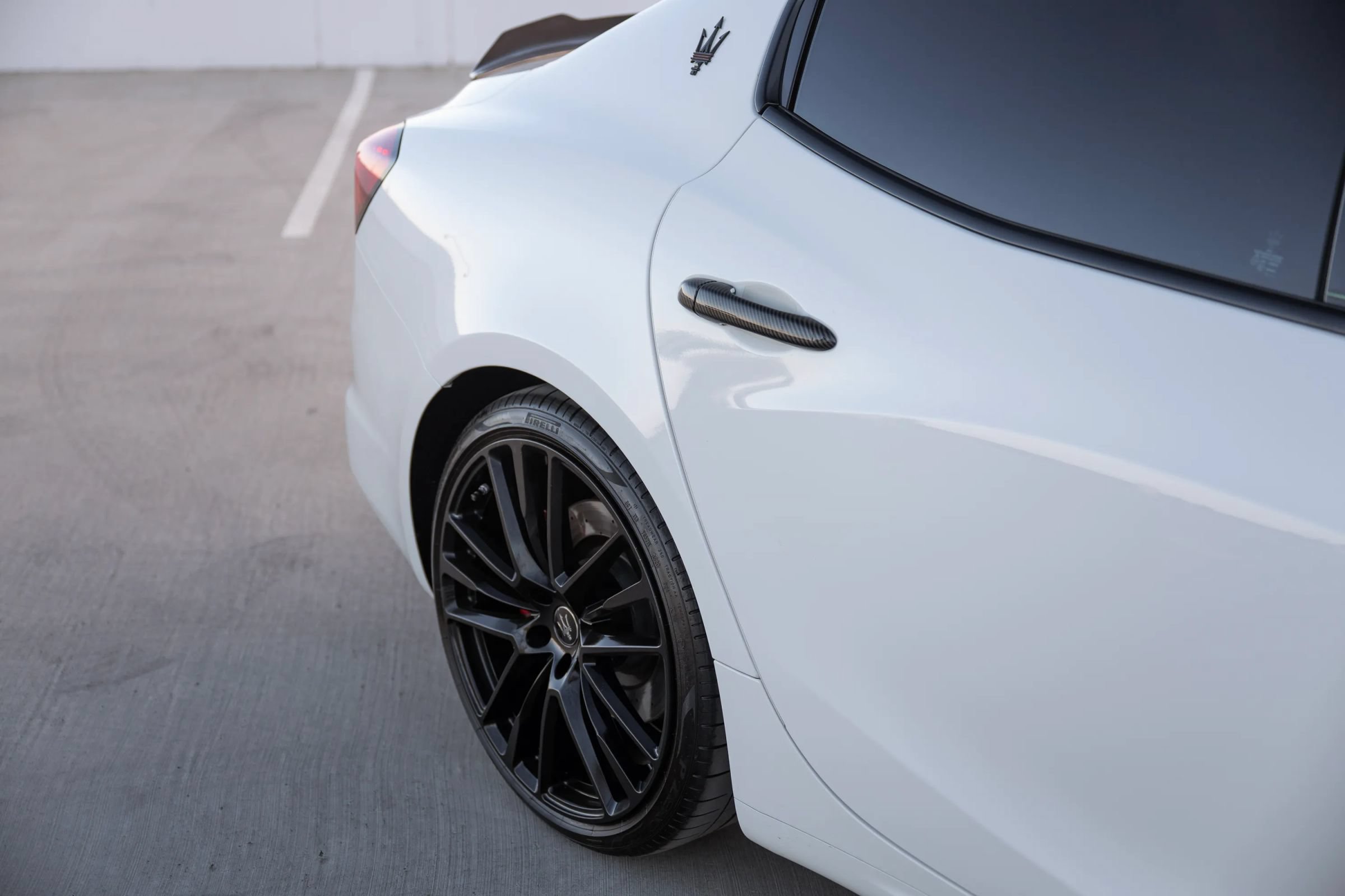 Used 2021 Maserati Ghibli Trofeo RWD image 47