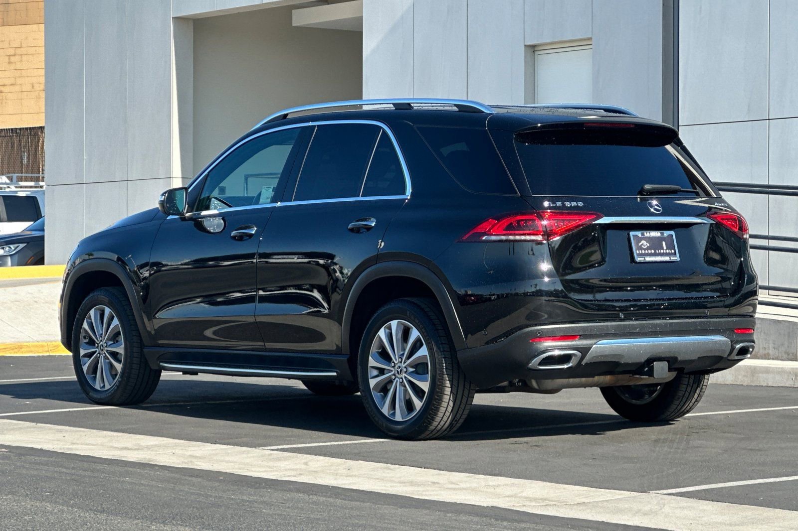 Used 2023 Mercedes-Benz GLE 350 4MATIC image 5