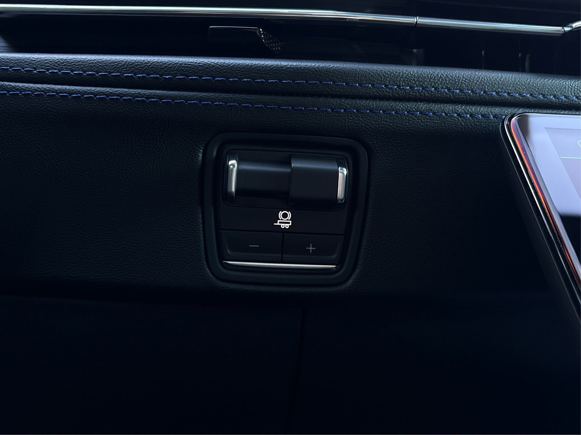 New 2026 Cadillac Escalade IQ Sport 1 image 27