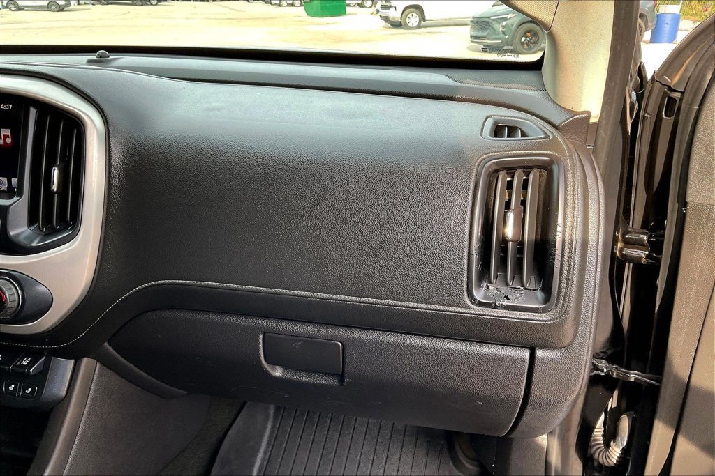 Used 2016 GMC Canyon SLT w/ Driver Alert Package AWD/4WD image 16