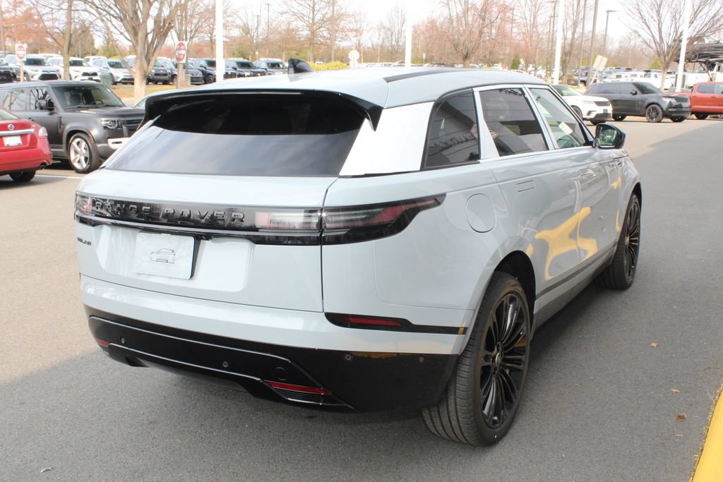 New 2026 Land Rover Range Rover Velar Dynamic SE AWD/4WD image 31