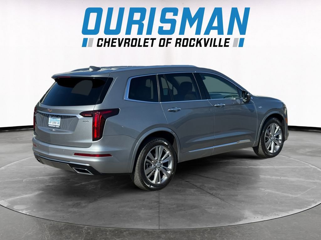 Used 2024 Cadillac XT6 Premium Luxury image 6