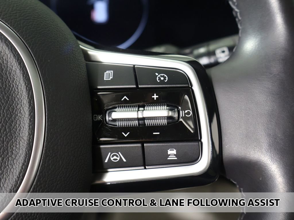 Used 2024 Kia Carnival SX Prestige FWD image 7