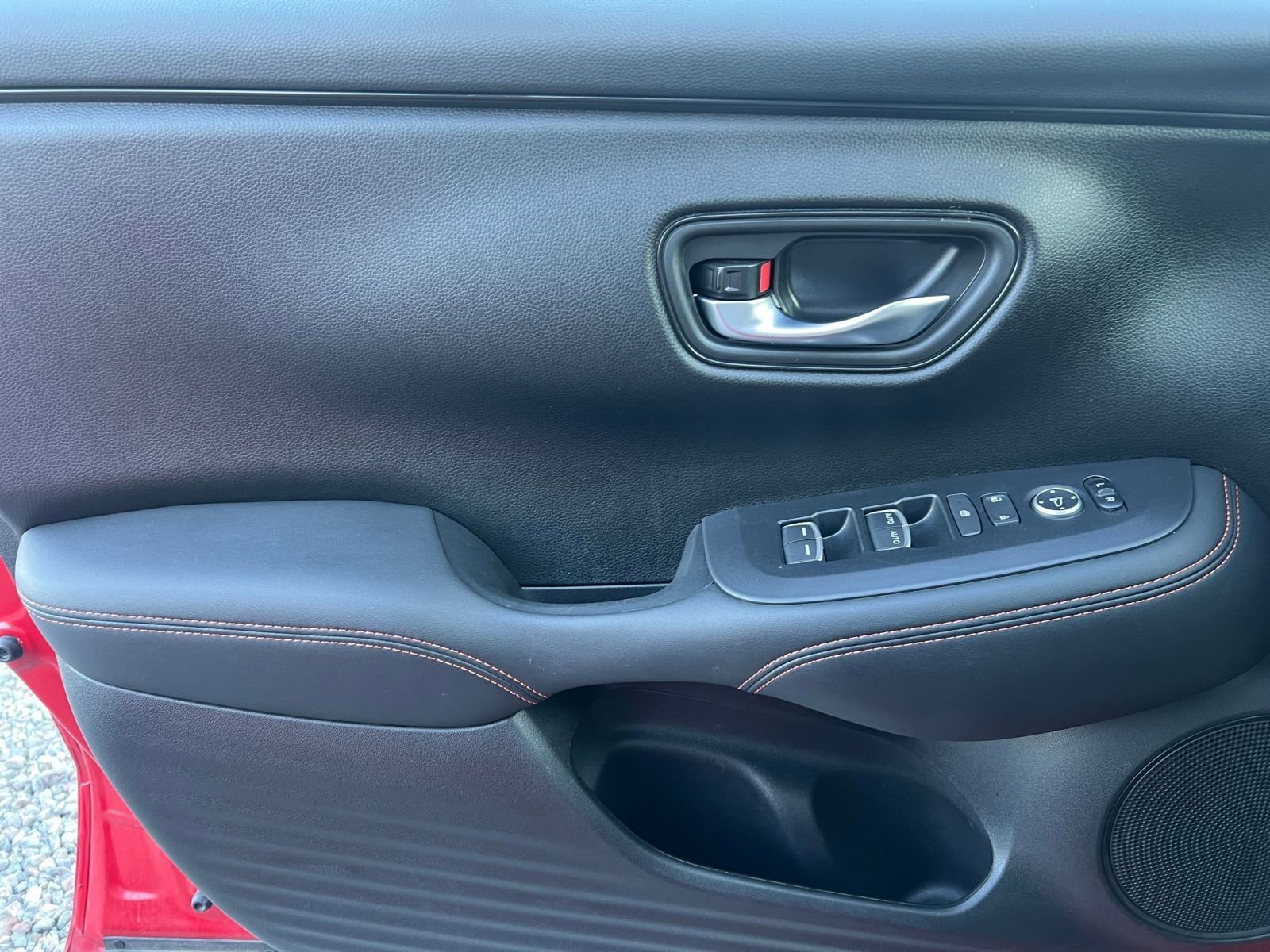 Used 2025 Honda HR-V Sport image 20