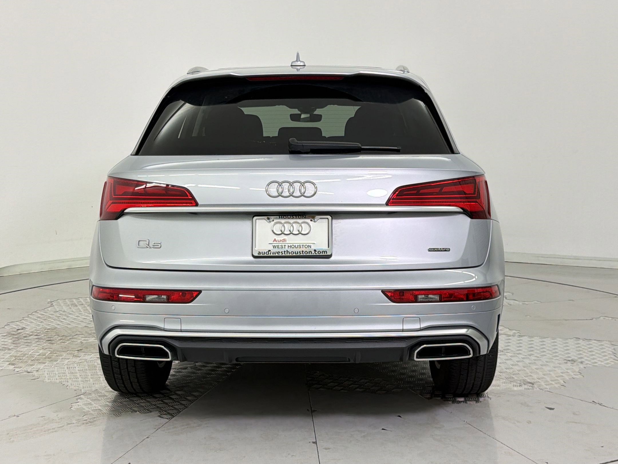 Certified 2023 Audi Q5 2.0T Premium w/ Convenience Package image 10