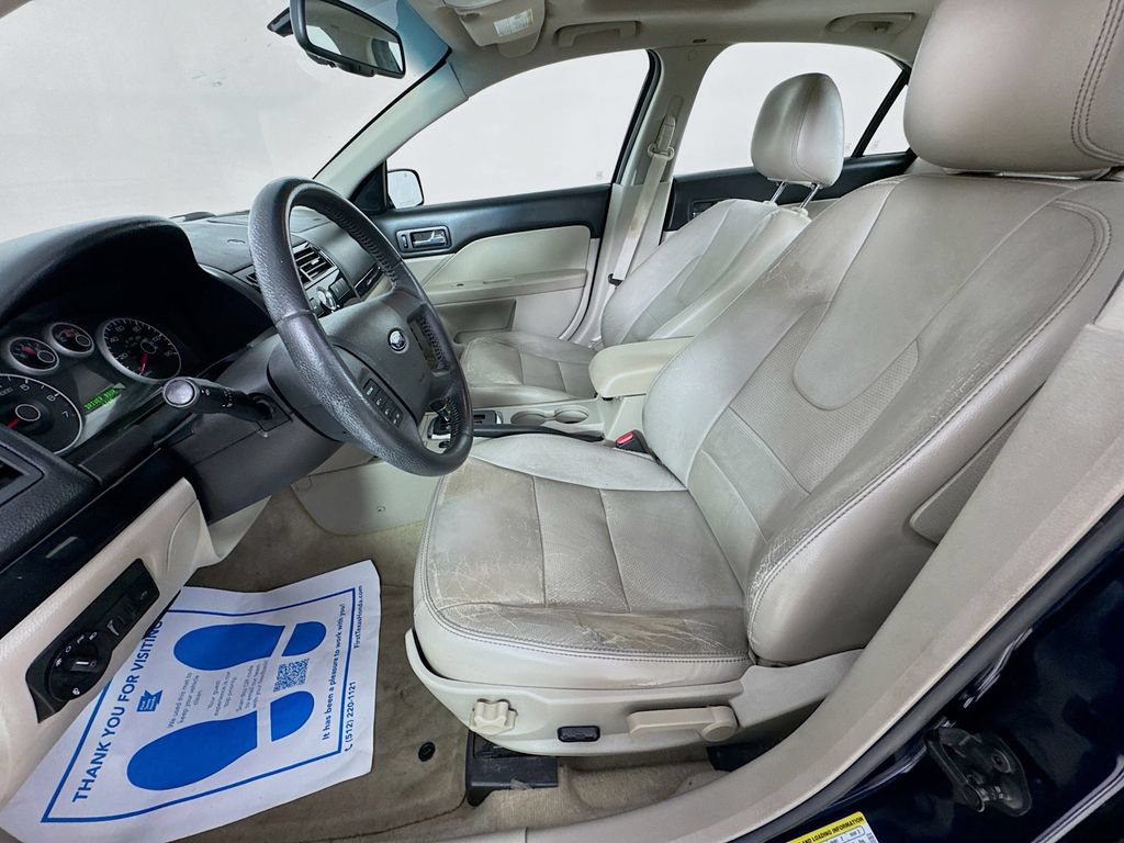 Used 2009 Ford Fusion SEL FWD image 22