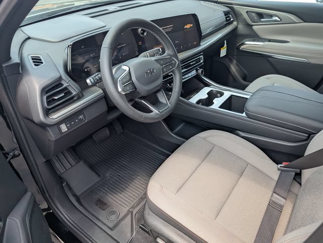 New 2026 Chevrolet Traverse LT w/ Midnight/Sport Edition AWD/4WD image 12