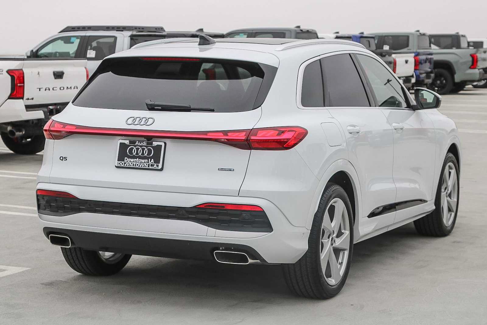 Used 2025 Audi Q5 Prestige AWD/4WD image 6