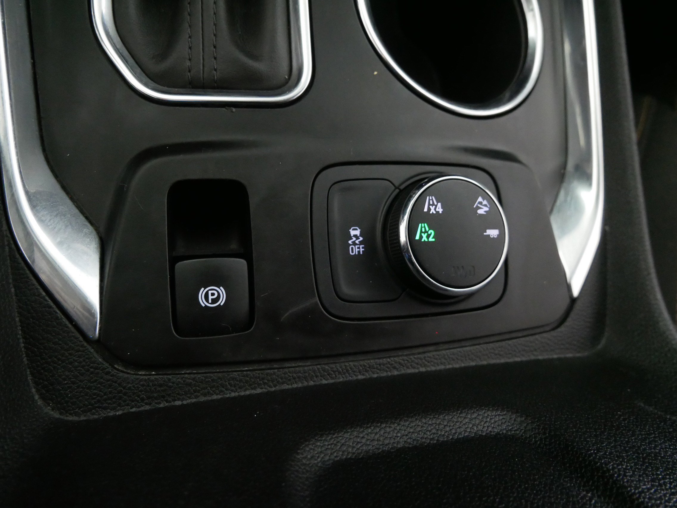 Used 2018 Chevrolet Traverse LT image 28