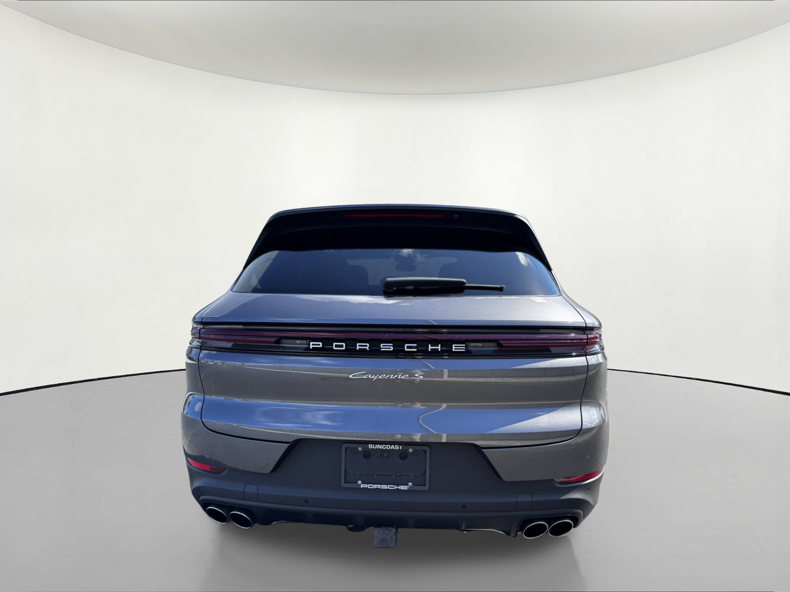Certified 2024 Porsche Cayenne S AWD/4WD image 8