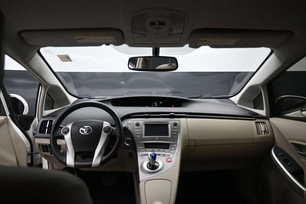 Used 2014 Toyota Prius Four FWD image 26