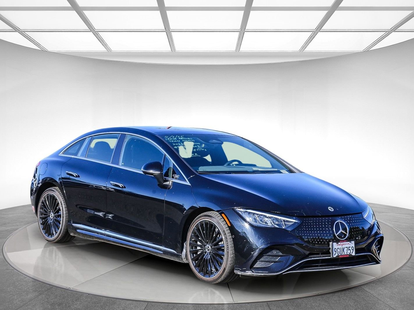 Used 2023 Mercedes-Benz EQE 500 4MATIC Sedan image 4