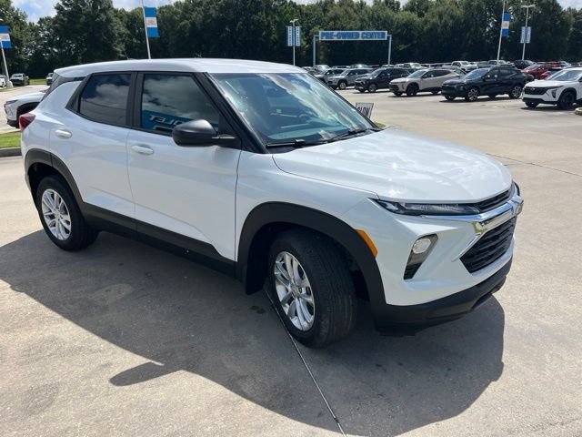 New 2026 Chevrolet TrailBlazer LS w/ LS Convenience Package FWD image 9