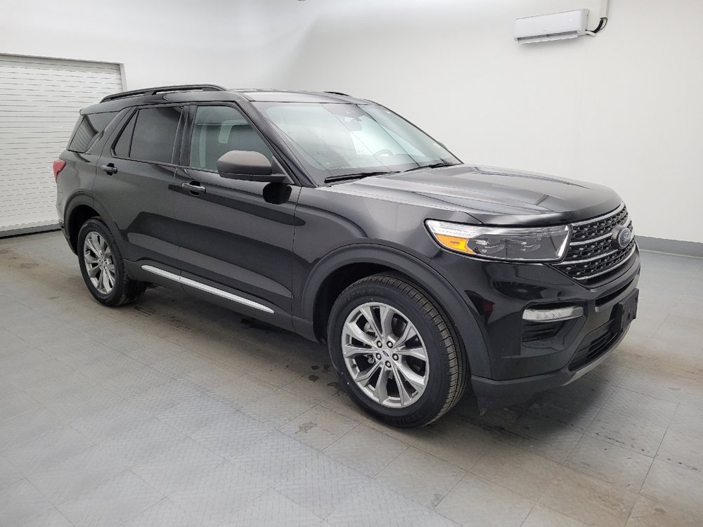 Used 2022 Ford Explorer XLT w/ Equipment Group 202A image 11