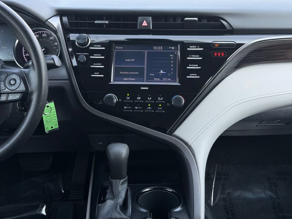 Used 2020 Toyota Camry LE AWD/4WD image 16