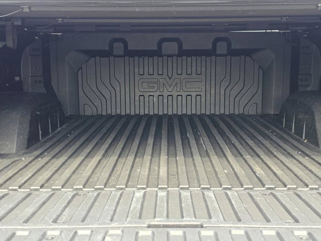 Used 2024 GMC Sierra 1500 Denali AWD/4WD image 18