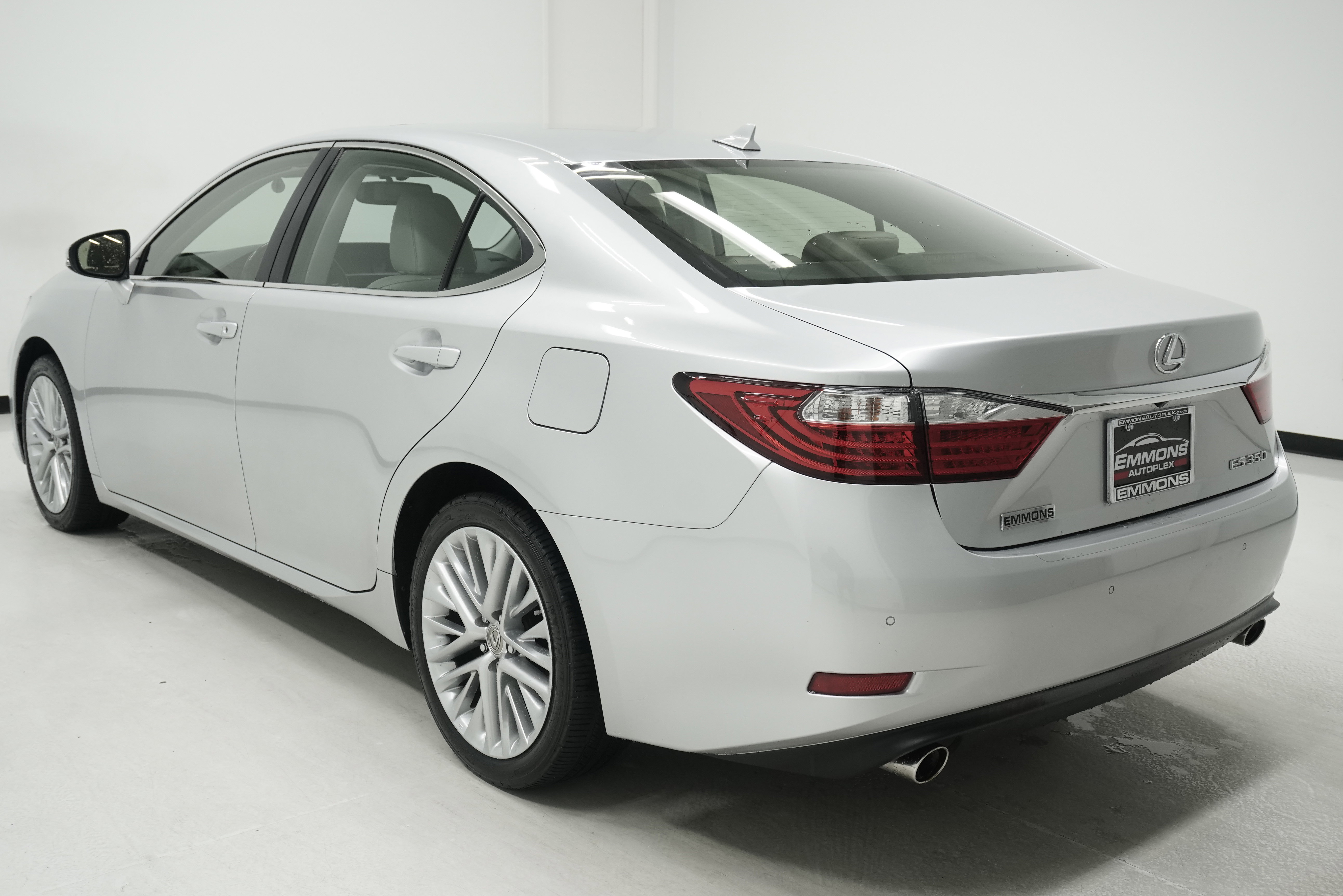 Used 2013 Lexus ES 350 w/ Luxury Pkg FWD image 6