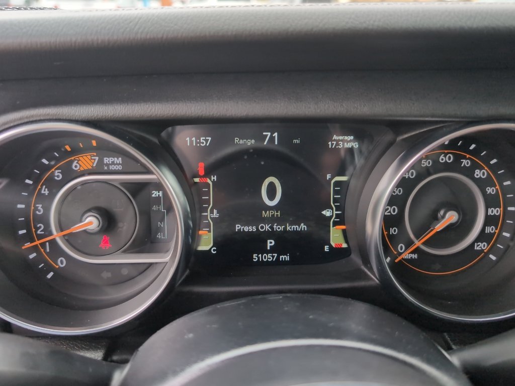 Used 2022 Jeep Wrangler Unlimited Sahara w/ Cold Weather Group AWD/4WD image 9