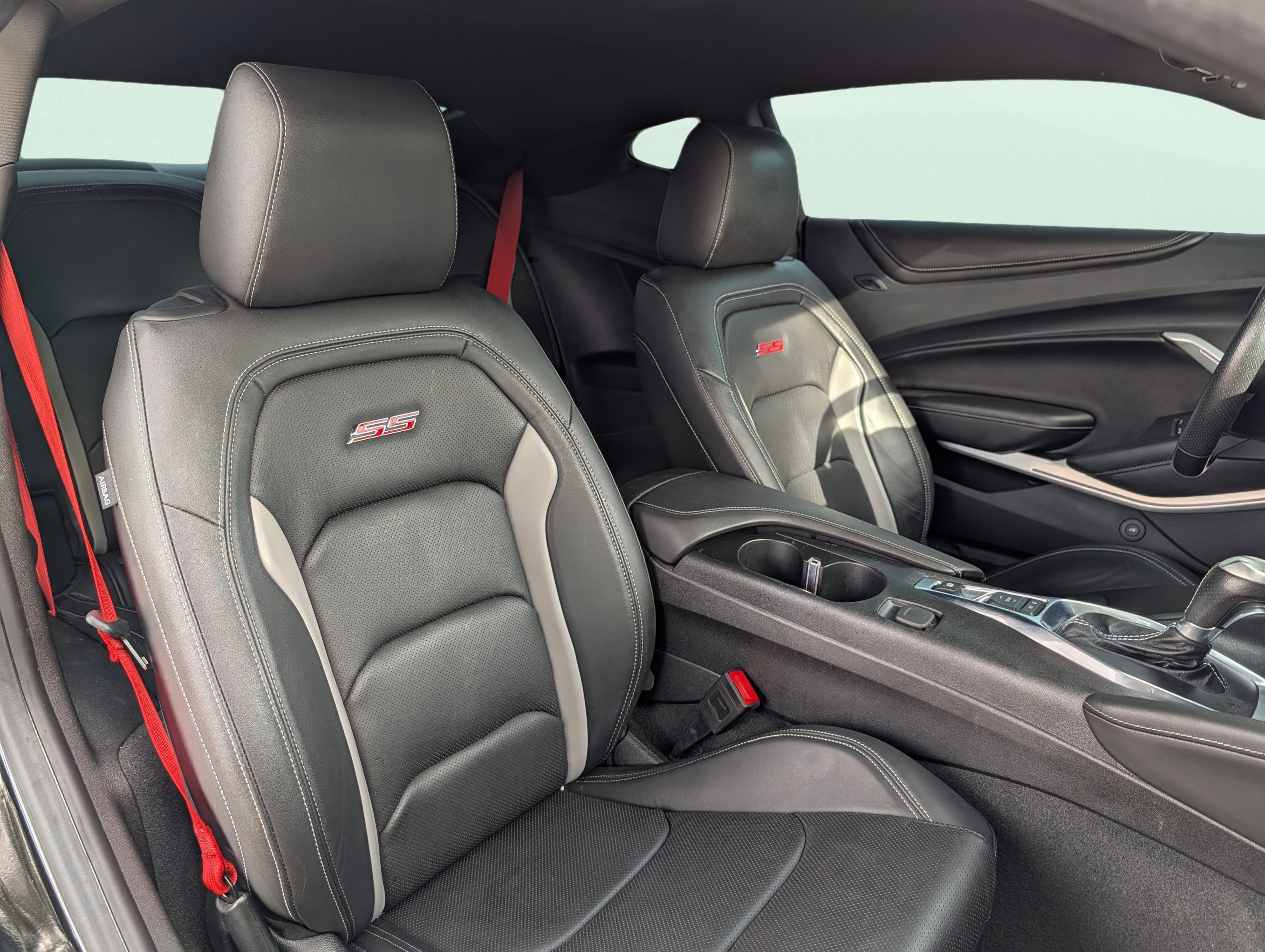 Used 2024 Chevrolet Camaro SS image 23