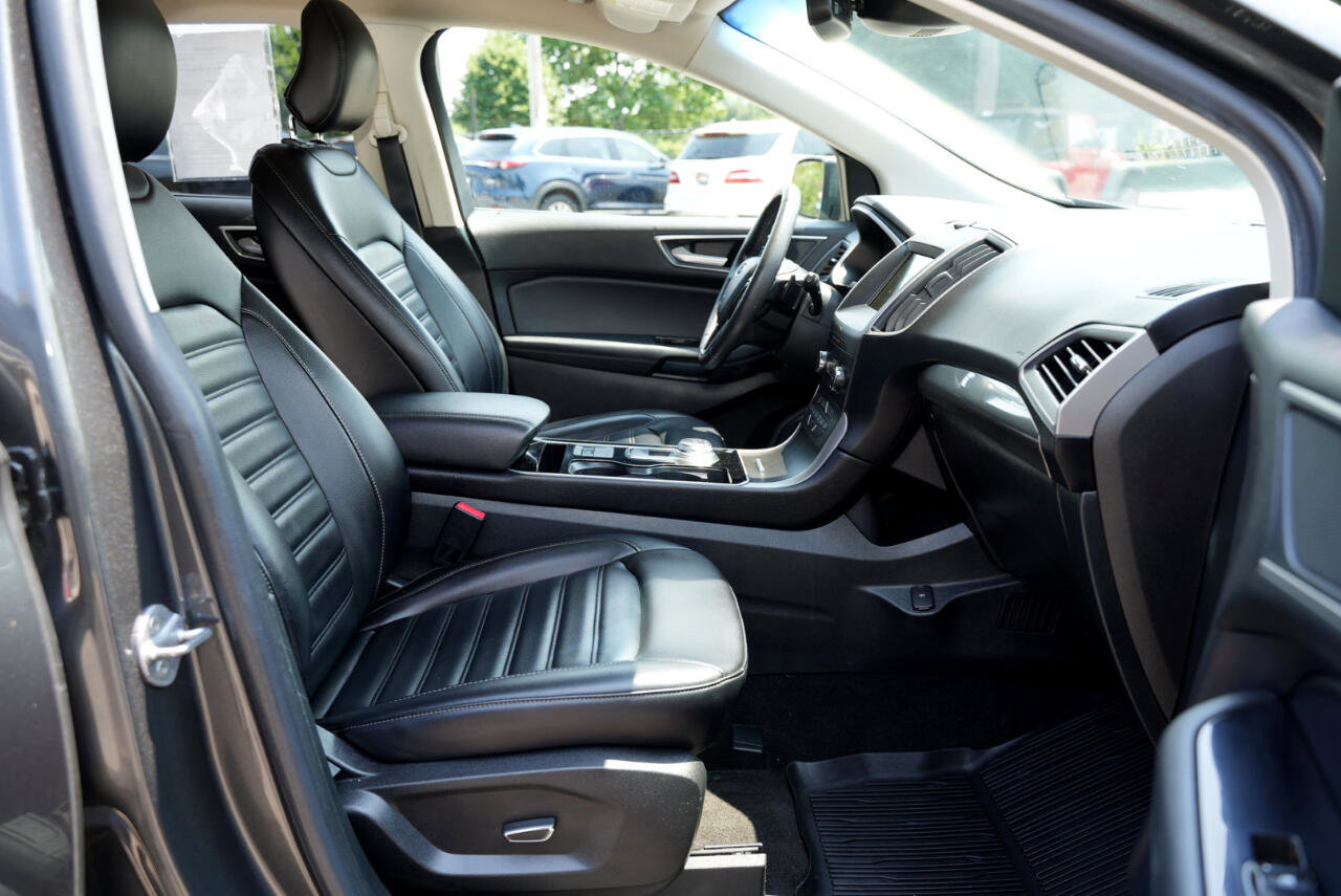 Used 2019 Ford Edge SEL w/ Equipment Group 201A image 23
