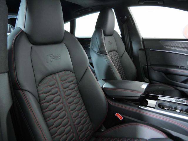 Used 2024 Audi RS 7 Performance image 15