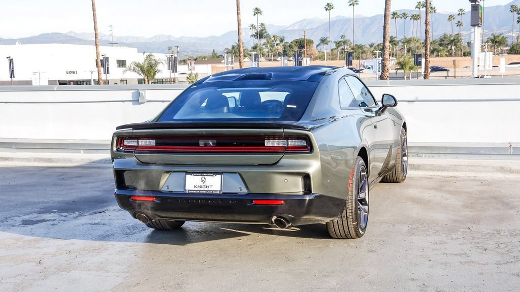 New 2026 Dodge Charger Scat Pack w/ Blacktop Package AWD/4WD image 9