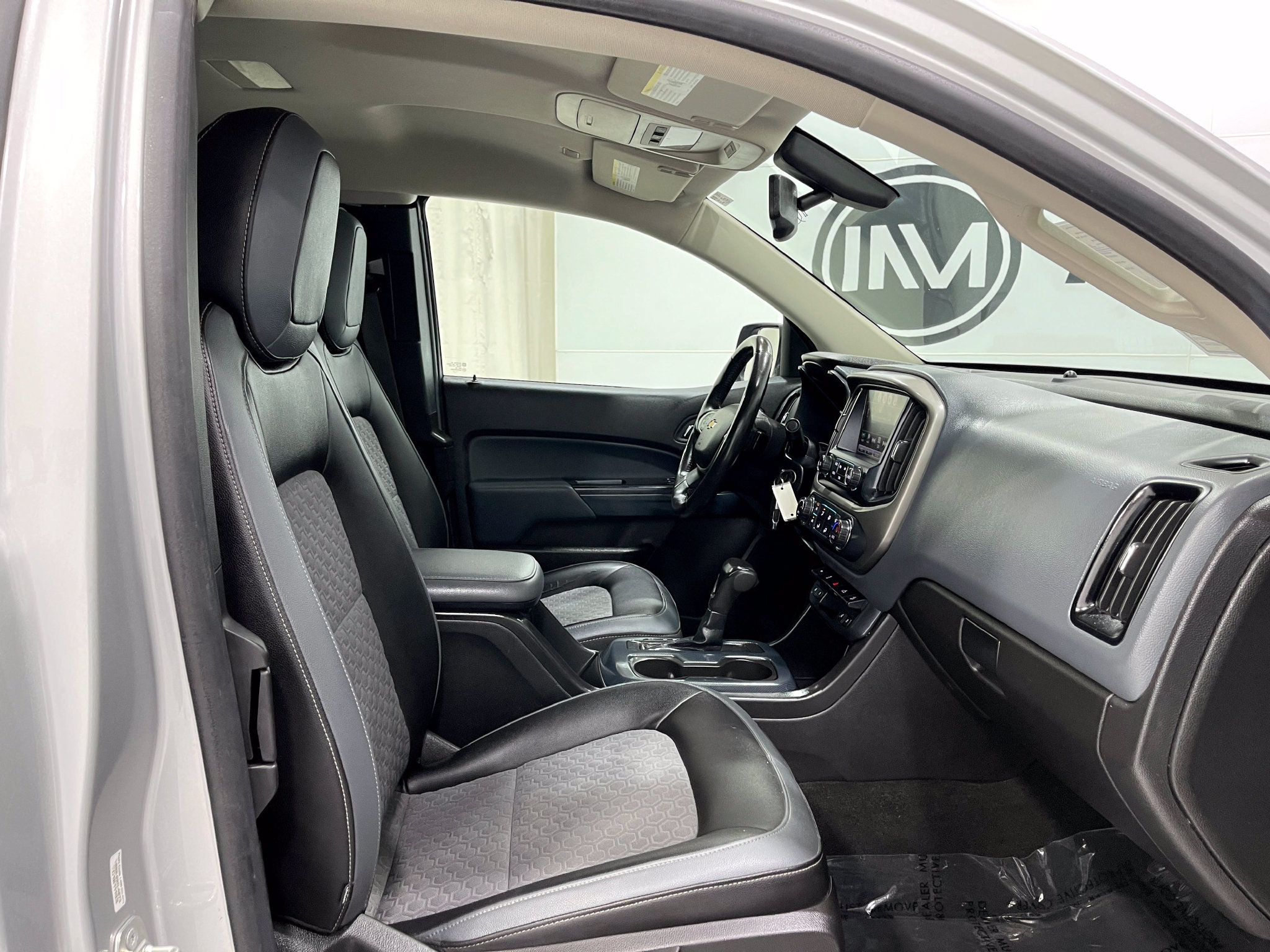 Used 2017 Chevrolet Colorado Z71 AWD/4WD image 27